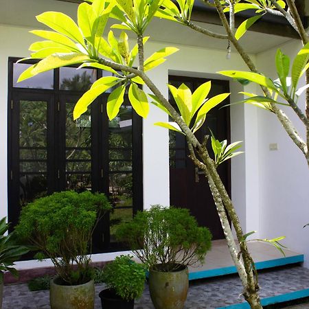 Uralsurf House Hotel Weligama Buitenkant foto