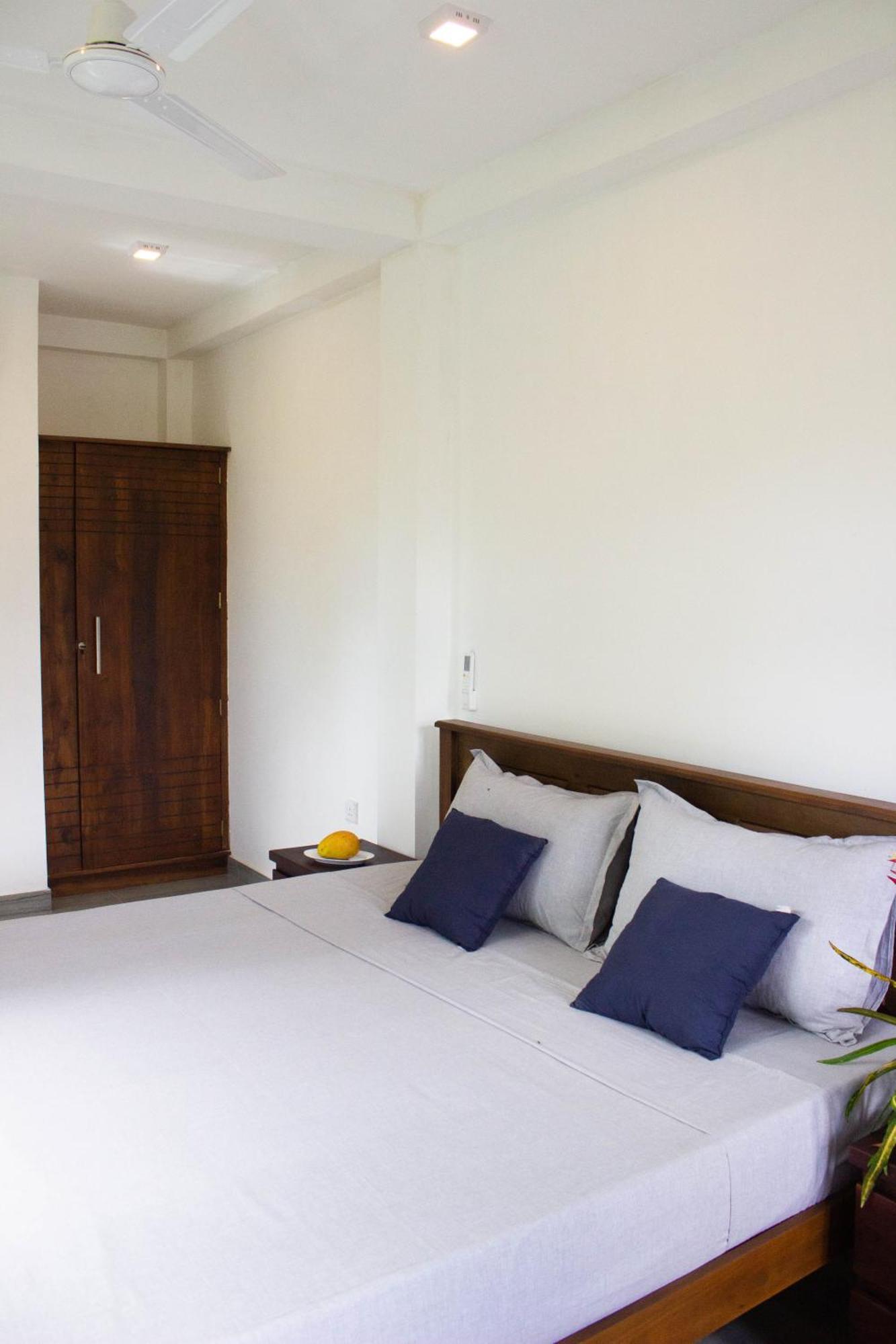 Uralsurf House Hotel Weligama Buitenkant foto