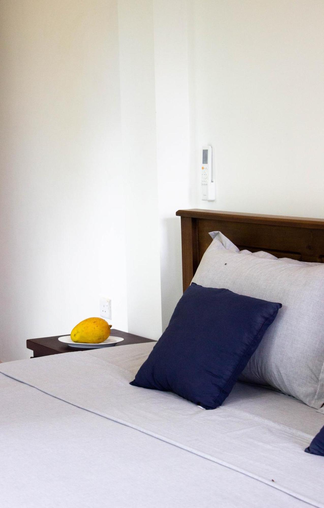 Uralsurf House Hotel Weligama Buitenkant foto