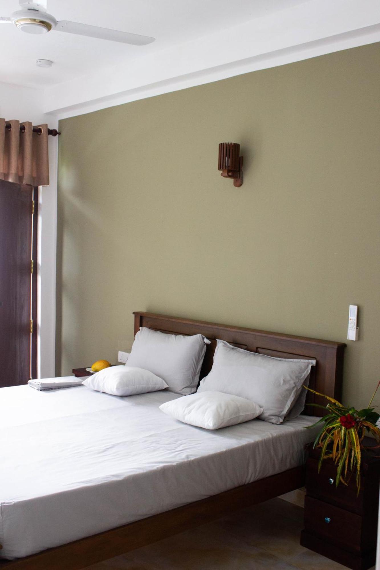 Uralsurf House Hotel Weligama Buitenkant foto